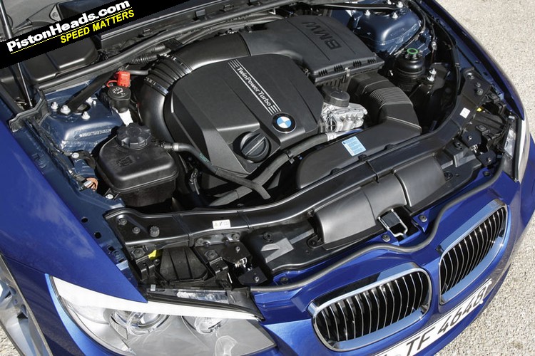 BMW 3 Coupe 318i 143hp AT