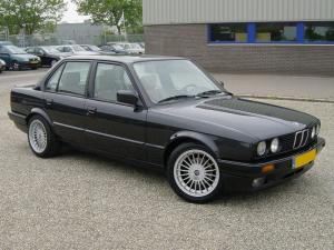 BMW 324d