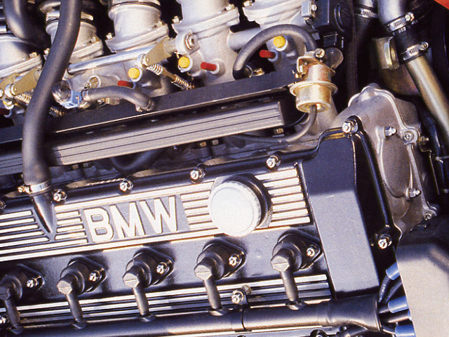 BMW 6 Coupe M635CSi 286hp