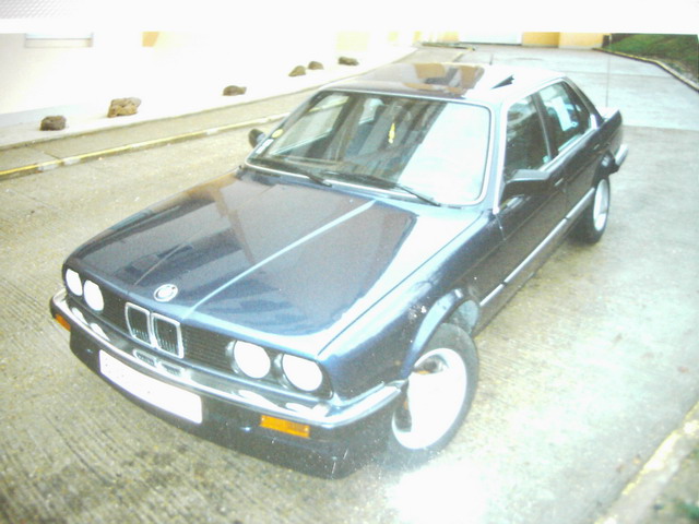 BMW 324d