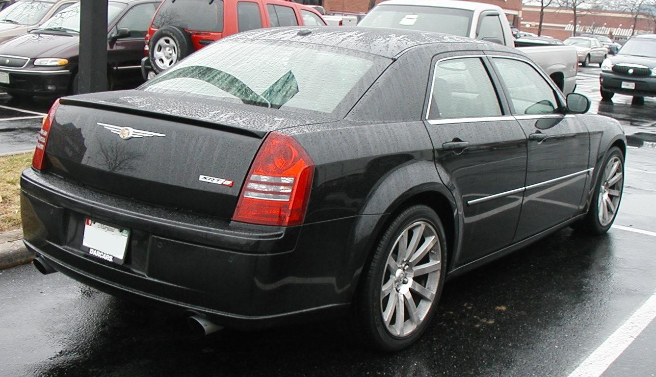 Chrysler 300 C SRT-8