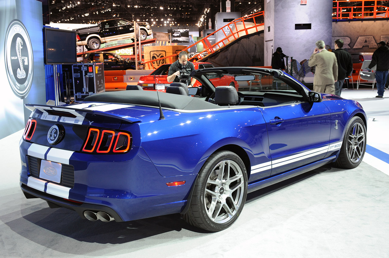 Ford Shelby GT 500 Convertible