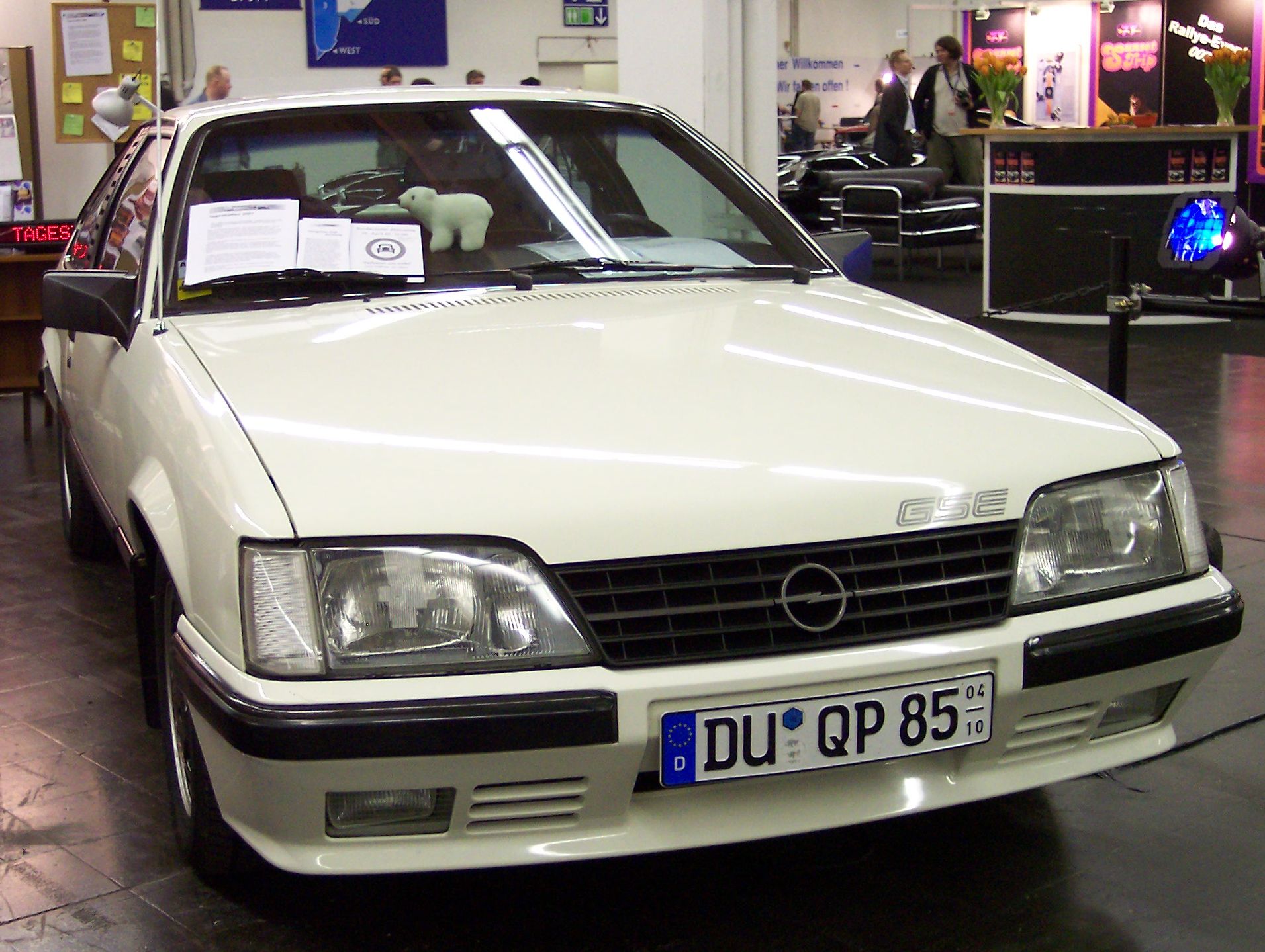 Opel Monza GSE