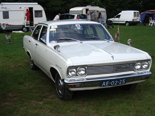 Vauxhall Cresta