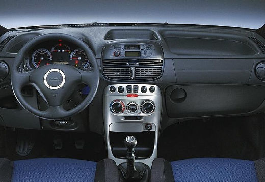 Fiat Punto 1.8 HGT