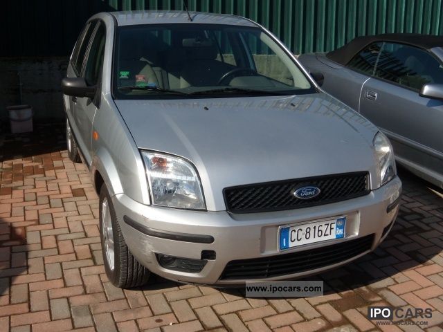 Ford Fusion 1.6 AT Elegance