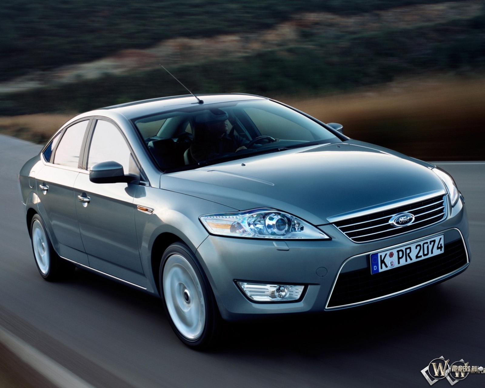 Ford Mondeo 2.5 MT