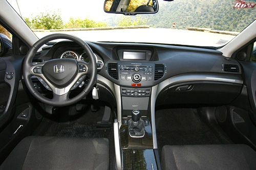 Honda Accord 2.2i-DTEC