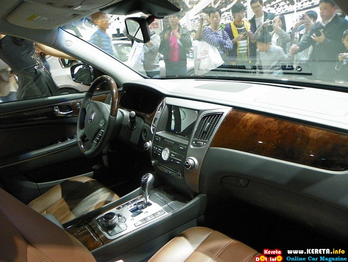 Hyundai Equus VS380 Luxury