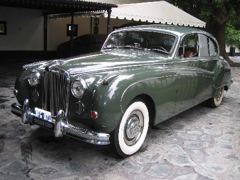 Jaguar MK VIII