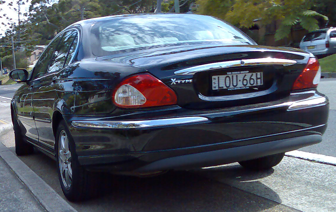 Jaguar X400
