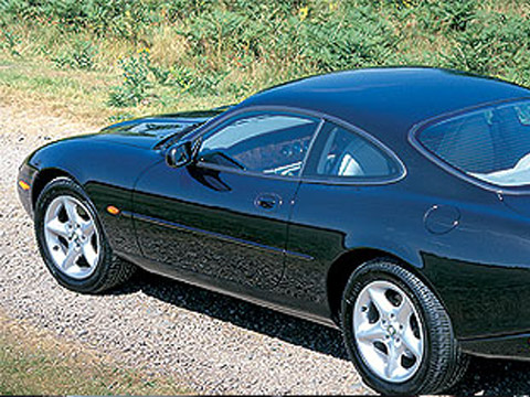Jaguar XK8 4.2 i V8 32V