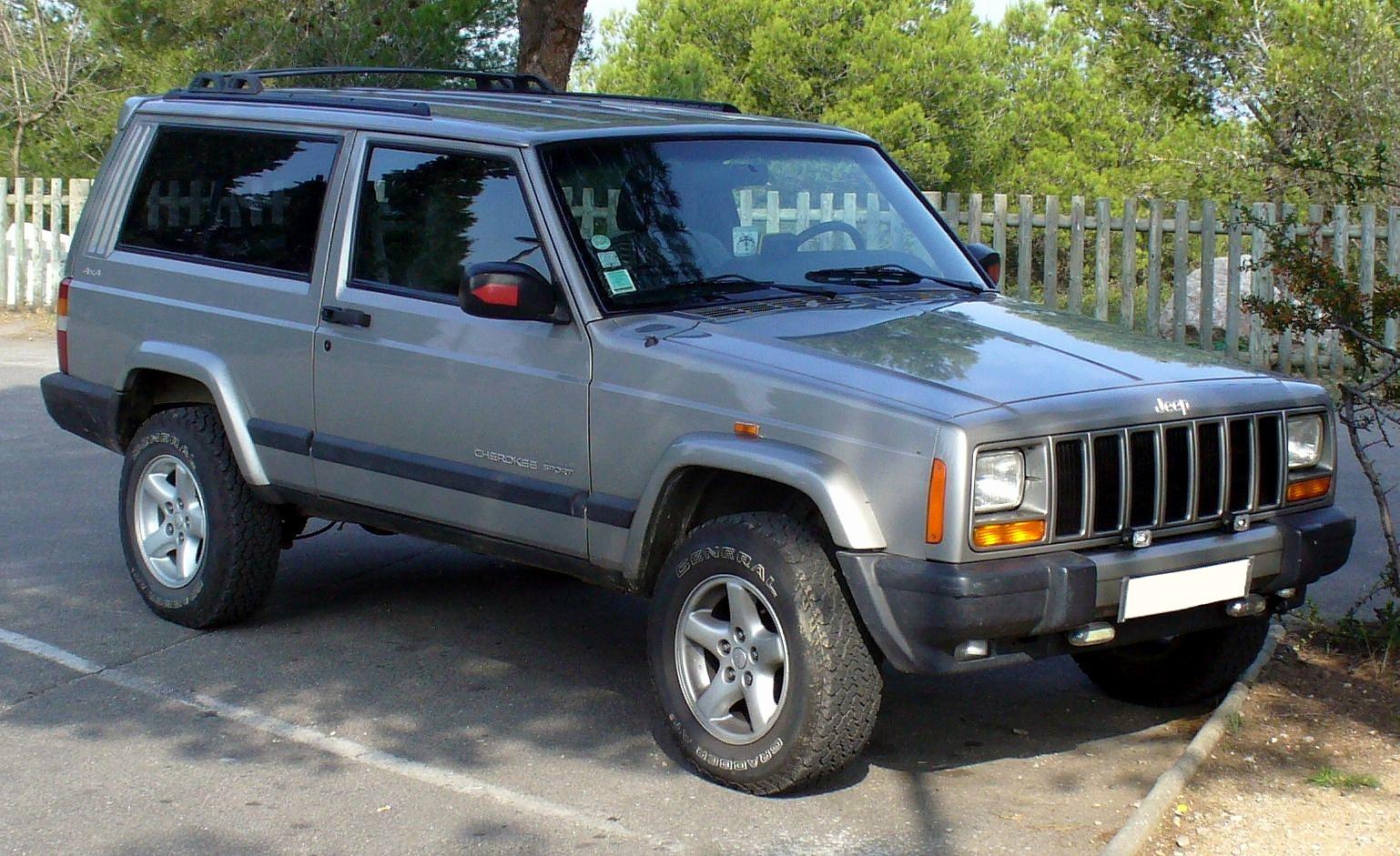Jeep Cherokee 4.0 i Sport