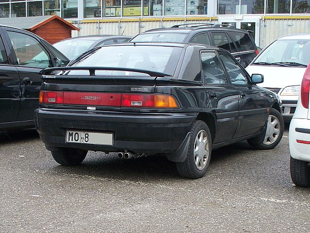Mazda 323 1.8 16V