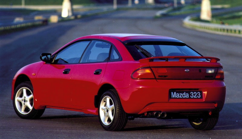 Mazda 323 F 1.8 GLX Automatic