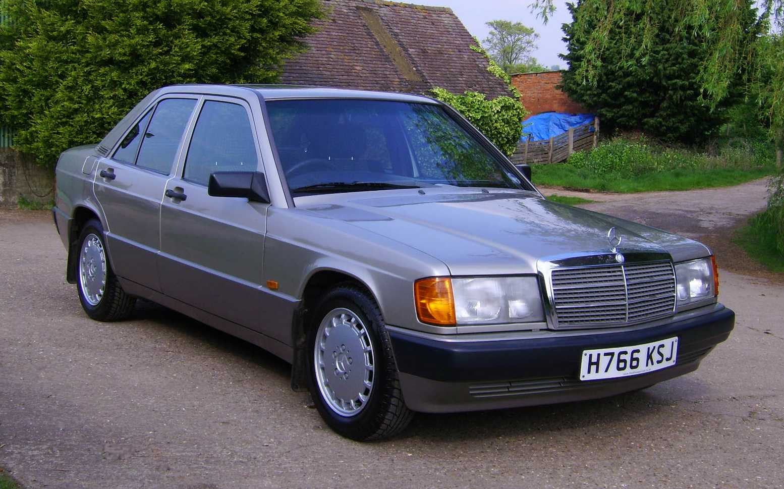 Mercedes-Benz 190 2.0