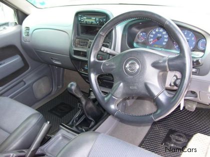 Nissan Hardbody 2400i Double Cab 4x4