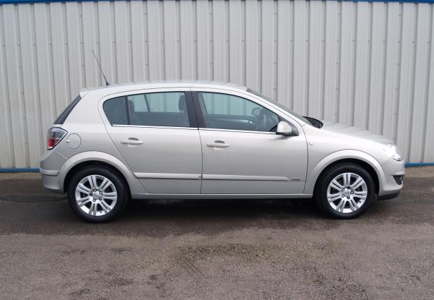 Opel Astra 1.8 Automatic