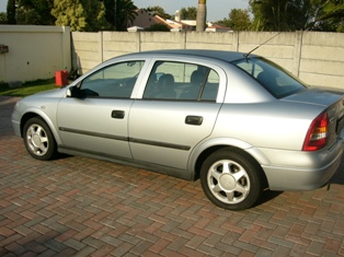 Opel Astra 1.8 CDE
