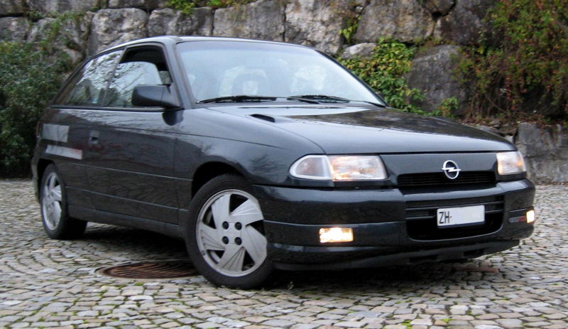 Opel Astra 2.0 GSI 16V