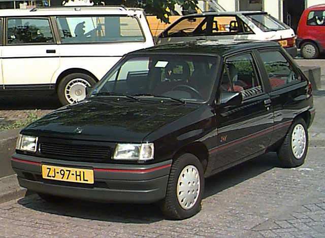Opel Corsa 1.2 i
