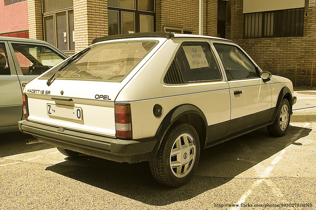 Opel Kadett 1.6 SR