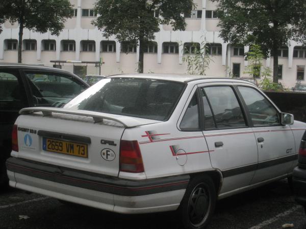 Opel Kadett 1.6 S