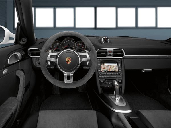 Porsche 911 Carrera GTS Coupe