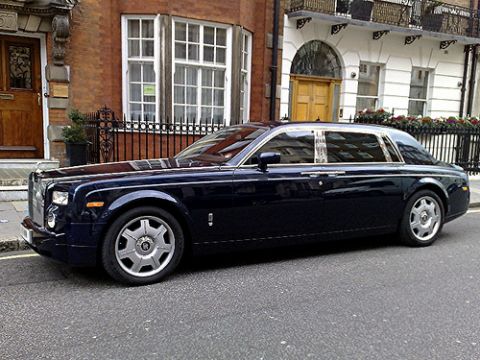 Rolls-Royce Phantom LWB