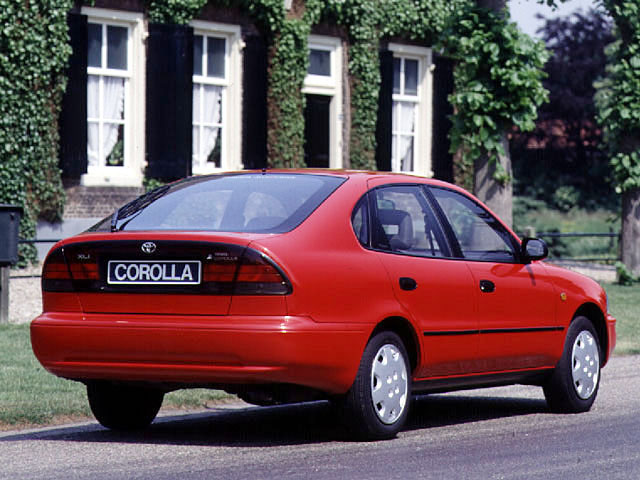Toyota Corolla 1.6 Liftback