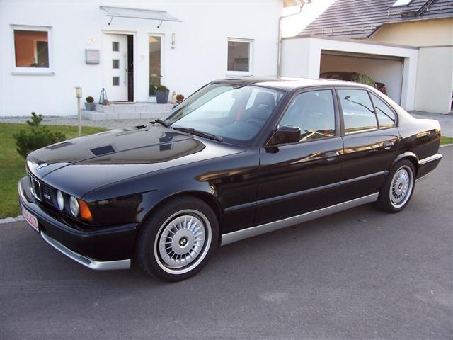 BMW 3 320i 129hp MT