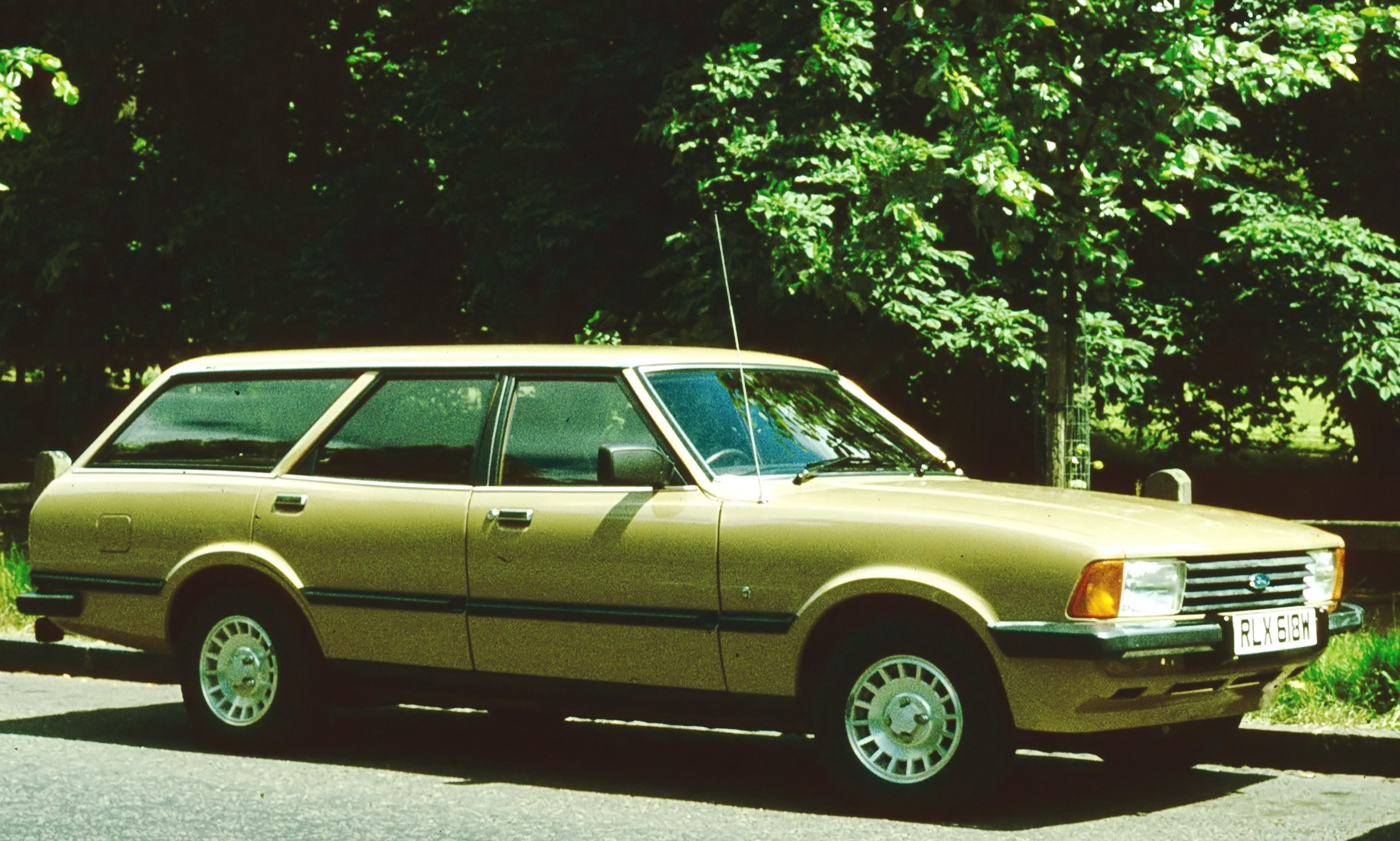 Ford Cortina 2.0 Estate
