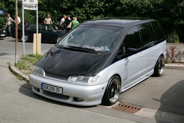View of Ford Galaxy. Photos, video, features and tuning