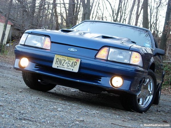 Ford Mustang 5.0 GT AT
