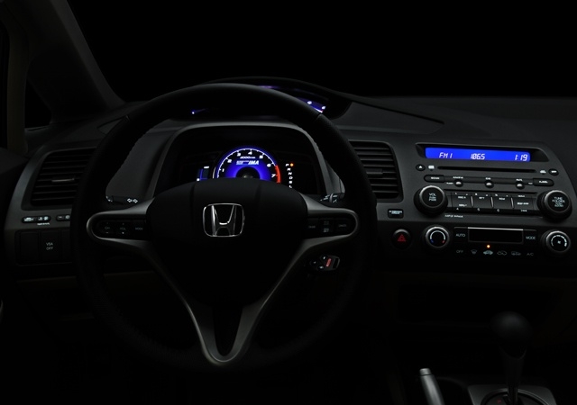 Honda Civic 1.3L I4 CVT AT-PZEV