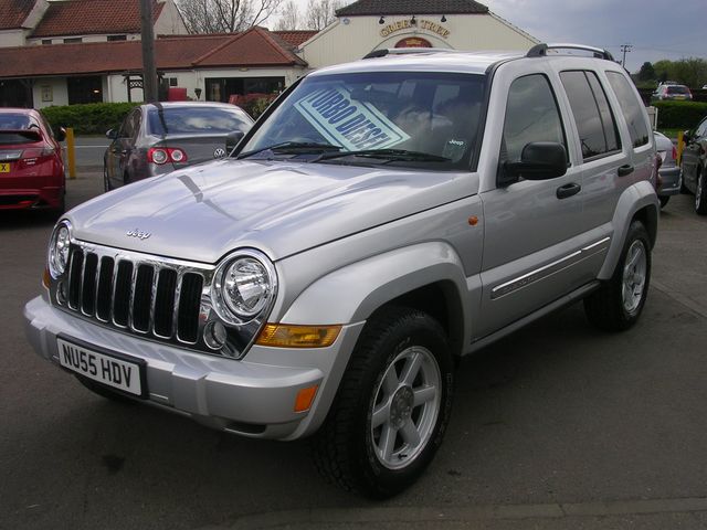 Jeep Cherokee Limited 2.8 CRD 4x4 Automatic
