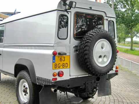 Land Rover Defender 2.5 MT