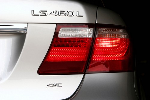 Lexus LS 460 L Luxury Sedan