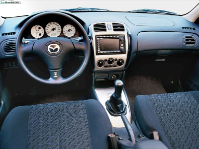 Mazda 323 1.4