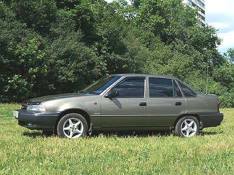 Mazda Revue 1.5 i 16V