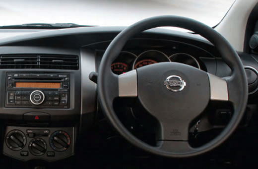 Nissan Livina 1.6 Visia