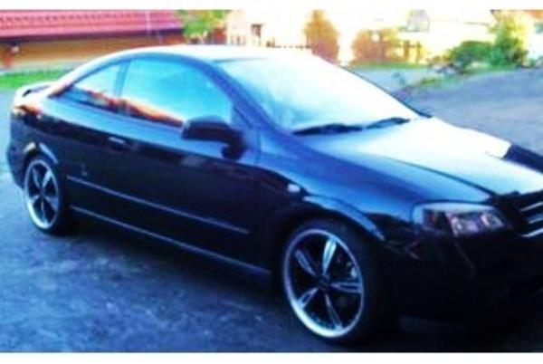 Opel Astra 2.2 Coupe