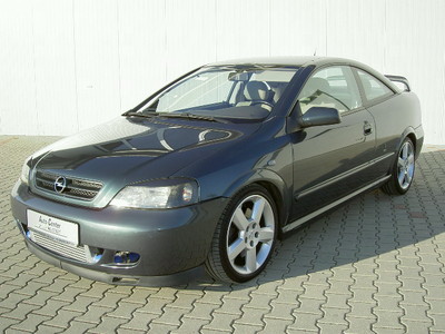 Opel Astra 2.0 i 16V Turbo