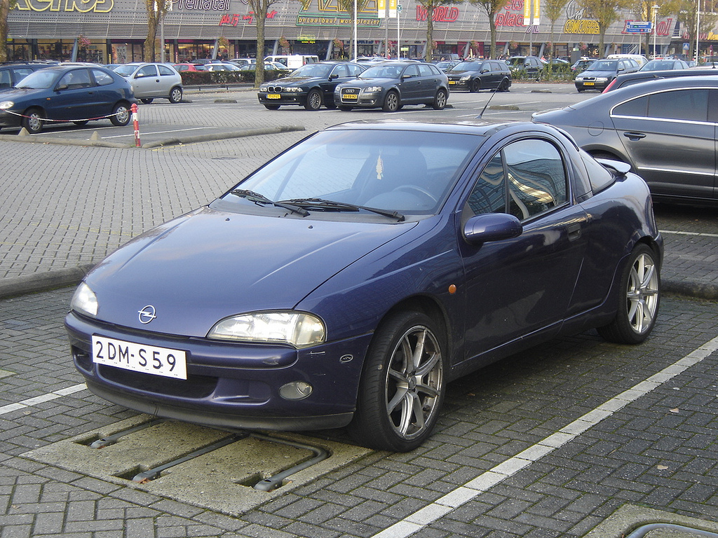 Opel Tigra 1.2 D