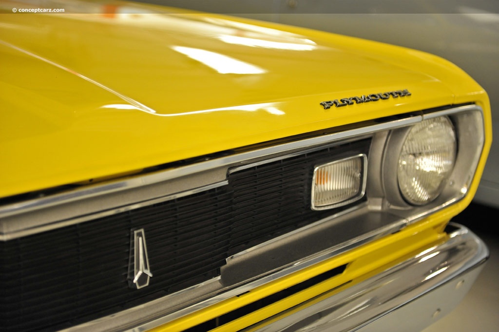 Plymouth Valiant 5.6