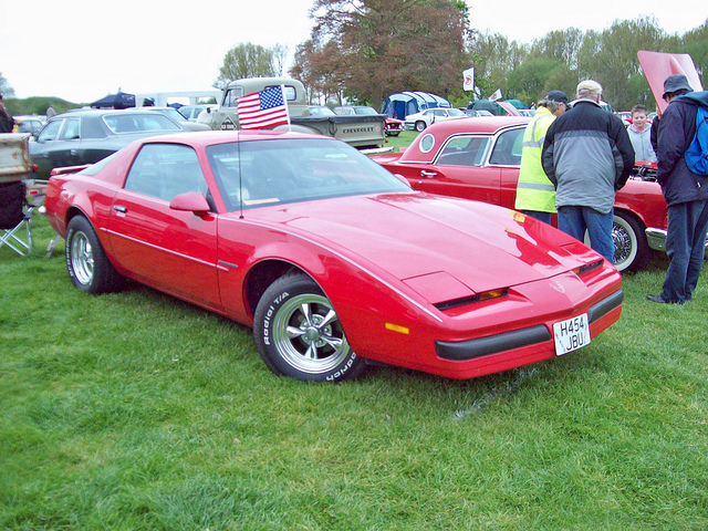 Pontiac Firebird 5.7 i V8