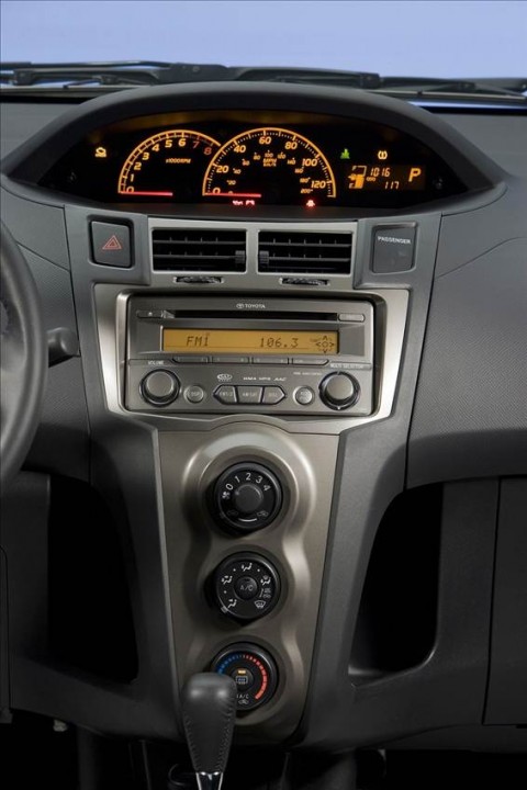 Toyota Yaris 1.5 Liftback Automatic