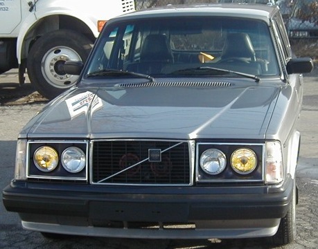 Volvo 240 2.1