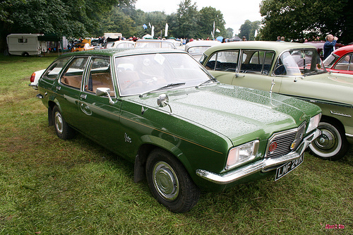 Vauxhall Victor 2300