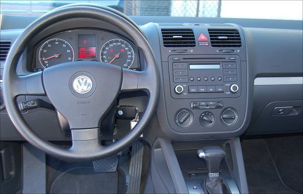 Volkswagen Jetta 2.0 S